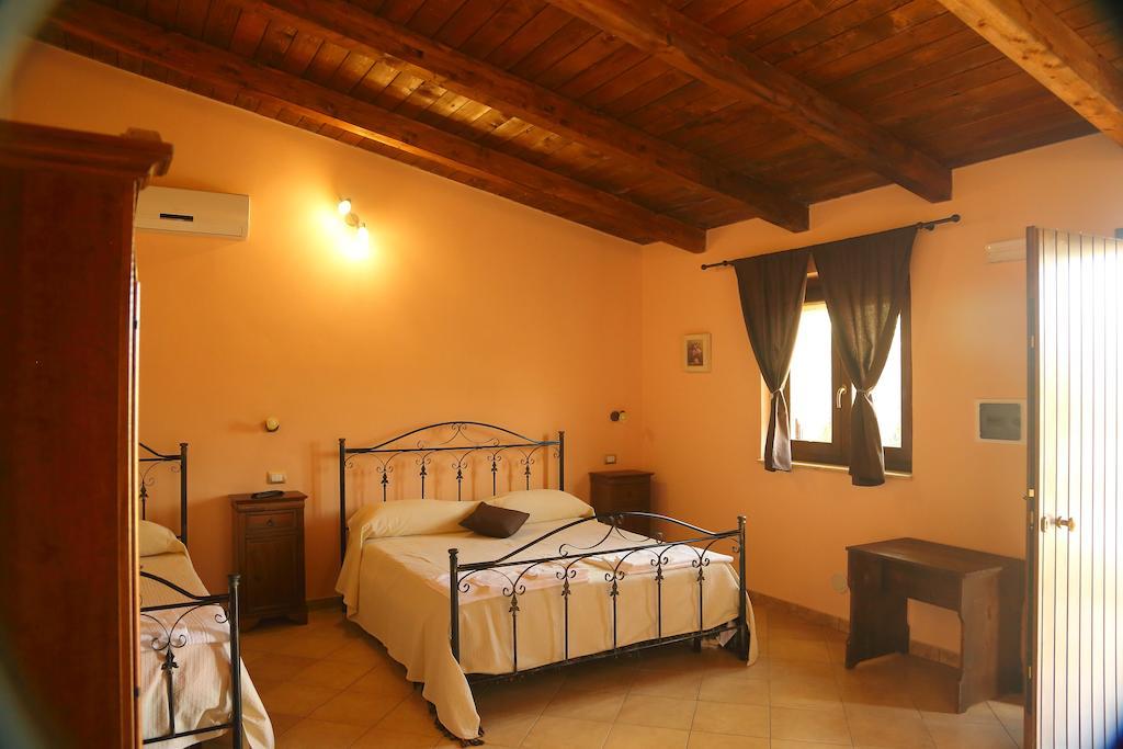 Al Grande Gelso Villa Cariati Szoba fotó